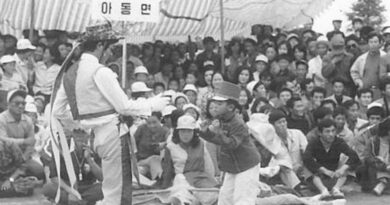 박정 국회의원 아동면 응원단장 활약?